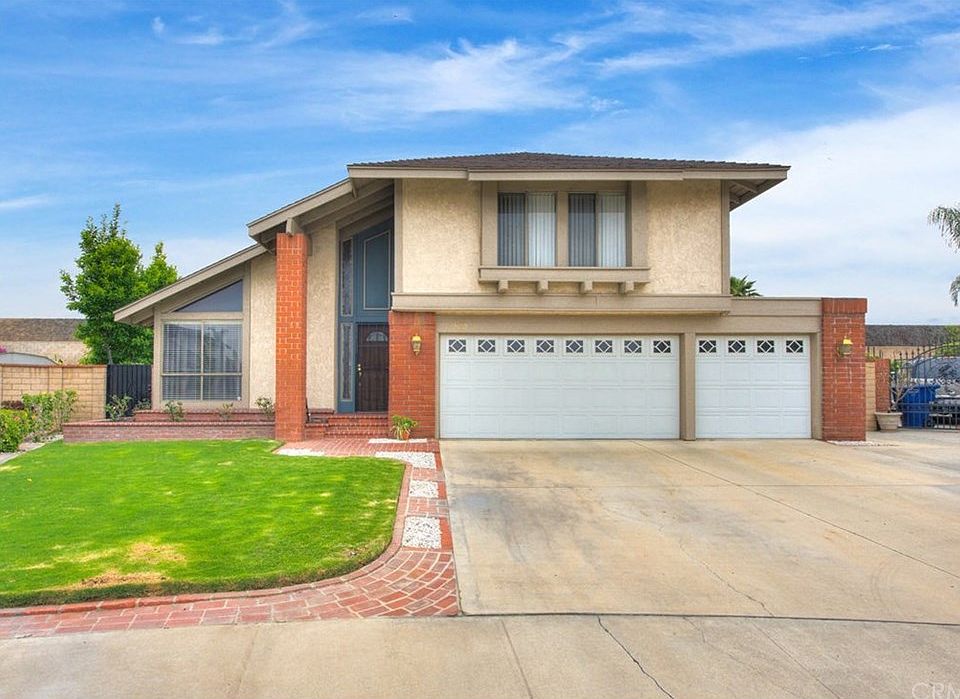 1st image of 2402 S Sandpiper Pl