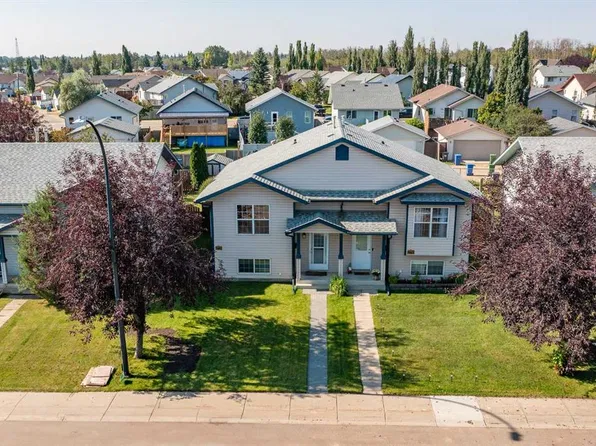 273 N Kendrew Dr, Red Deer, AB T4P 3Y9