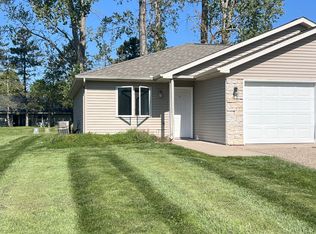 1239 Spruce Ct #A, New Richmond, WI 54017