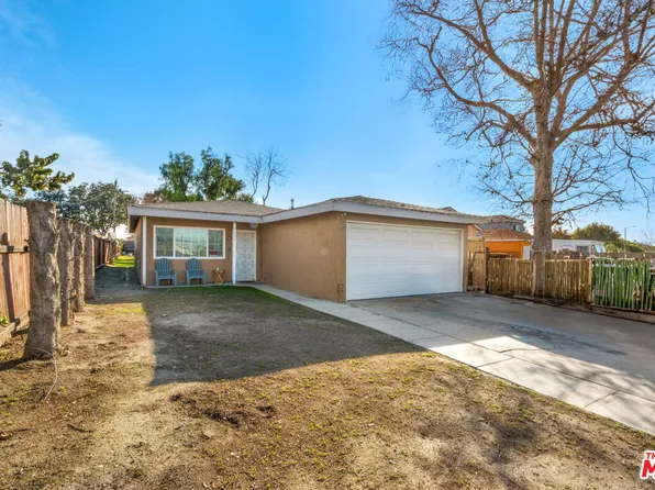 962 E Lanzit Ave, Los Angeles, CA 90059