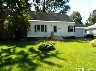 205 Elm St, North Syracuse, NY 13212