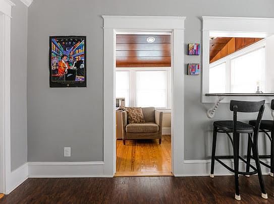 5th image of 4321 Fontainebleau Dr