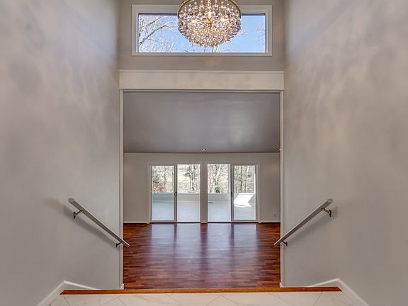 3rd image of 4705 Dove Creek Ave