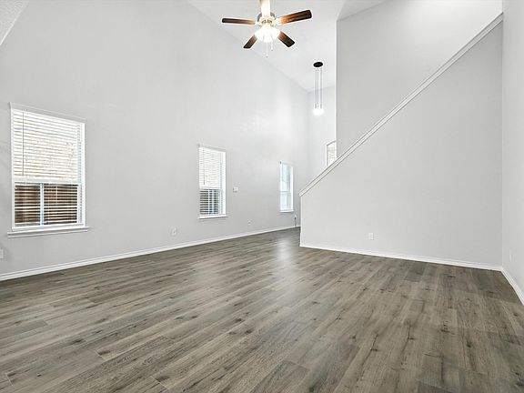 5th image of 2021 Deya Dr