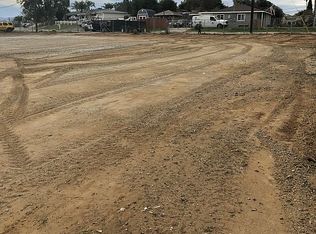 5996 Tyler St, Riverside, CA 92503