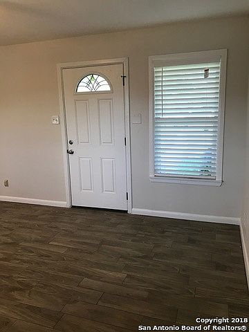 1st image of 85 Pilgrim Dr