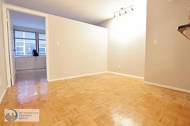 Rented by Metropolitan Property Group