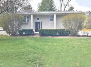 168 Pleasant View Ave, Smithfield, RI 02917