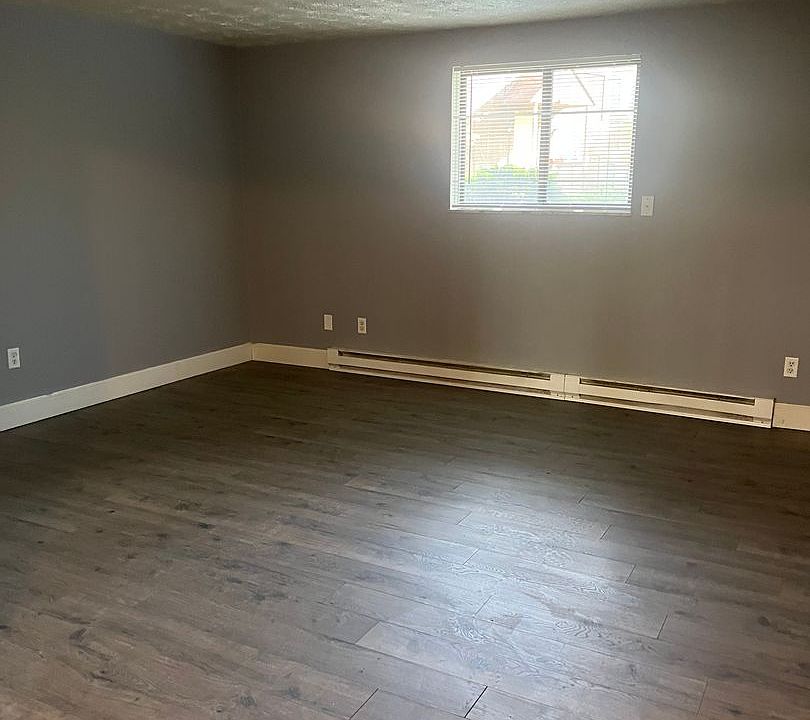 1st image of 1461-69 Hillcrest Dr #1467-45