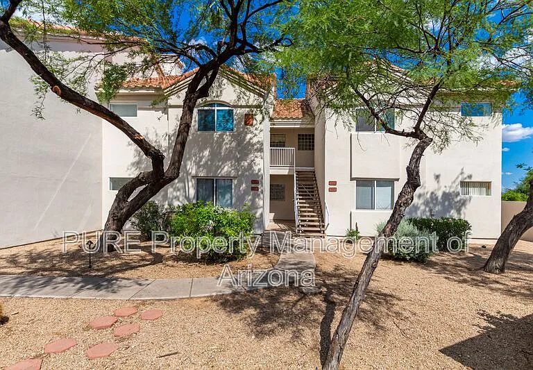 10401 N 52nd St #121 — Photo 12