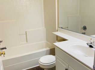 6000 Breaker Ct APT 100, Hampton, VA 23666