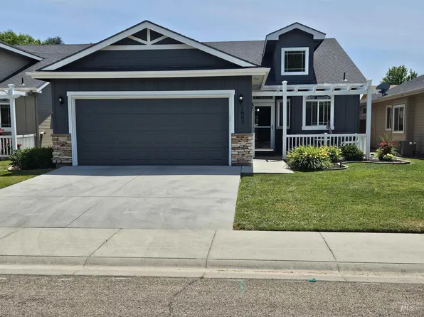 1685 W Lonesome Dove St, Meridian, ID 83646