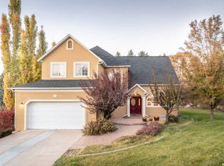 619 Dover Cir, Providence, UT 84332