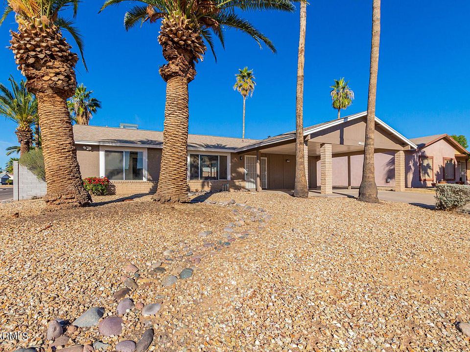 1st image of 3702 E Dahlia Dr