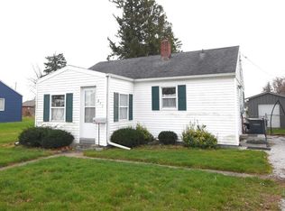 821 W Grove St, Rensselaer, IN 47978