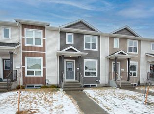 13 W Crimson Ct, Blackfalds, AB T4M 0A5