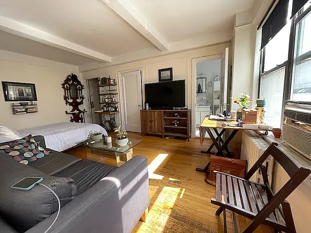 455 W 34th St #11DD — Photo 3