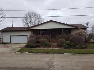 612 & 620 Upper St, Arlington, IA 50606