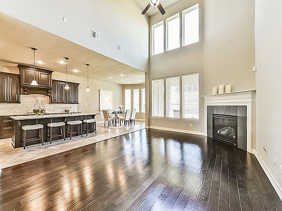 3rd image of 4523 Millstone Canyon Ln