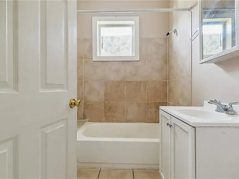 3111 General Taylor St — Photo 8