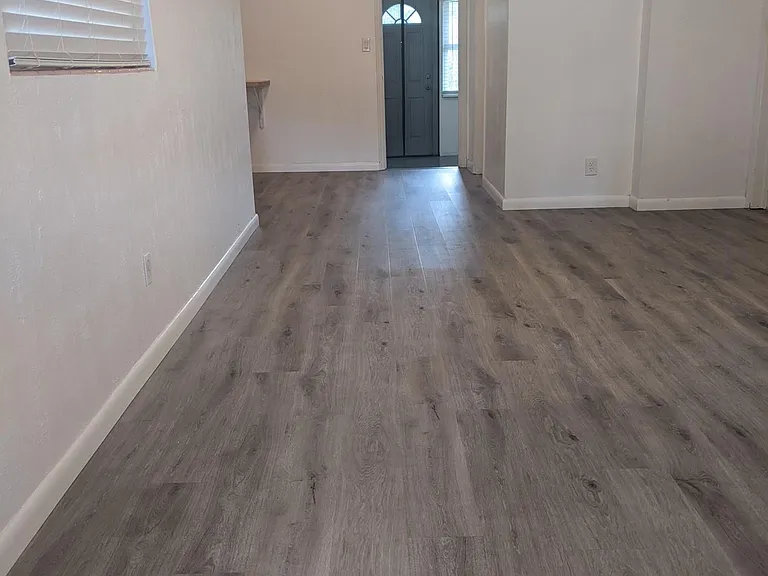 729 Virginia Ave — Photo 10