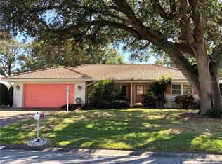 1936 Mid Ocean Cir, Sarasota, FL 34239