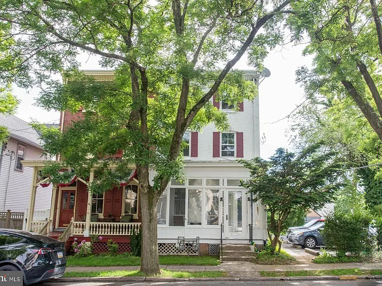 34 S Clinton St — Photo 15