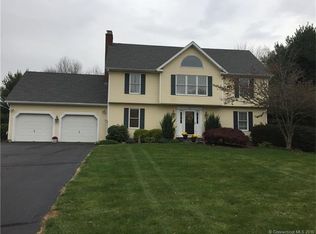 495 Buckland Dr, Cheshire, CT 06410