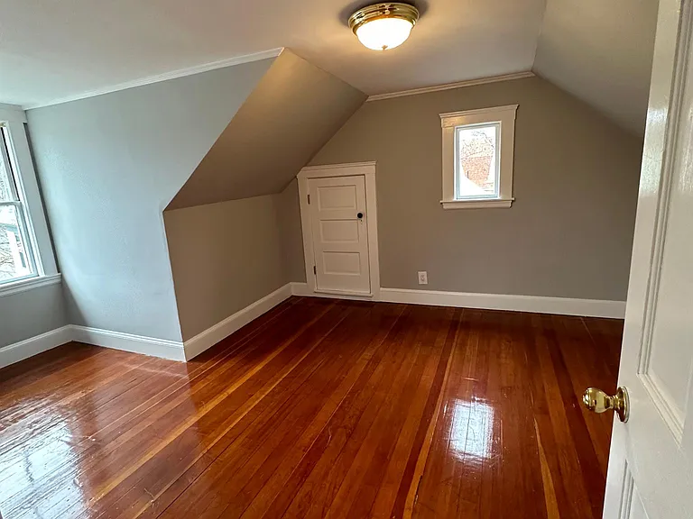 8 Webster St #2 — Photo 15
