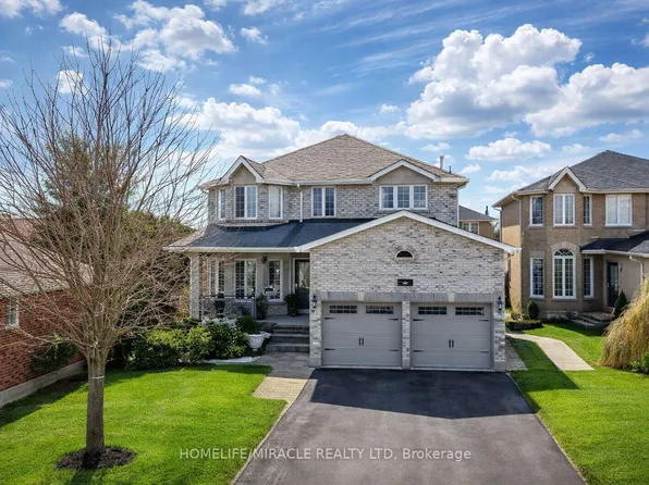 27 Merganser Ct, Barrie, ON L4N 8W7