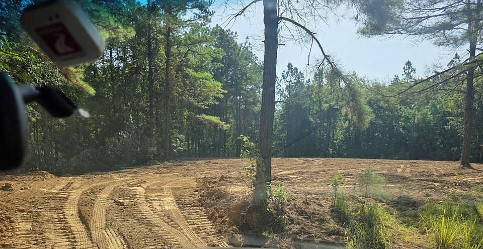 1st image of 6179 Freetown Rd