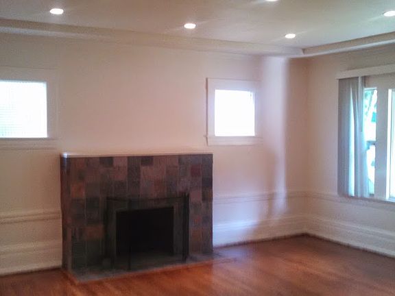3rd image of 1144 Balboa Ave