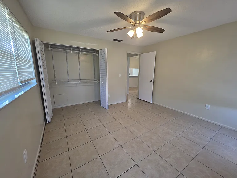 145 Pinellas Way N #6 — Photo 12