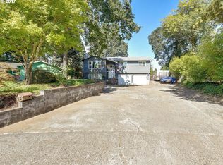 1713 Meadow Ln, Newberg, OR 97132