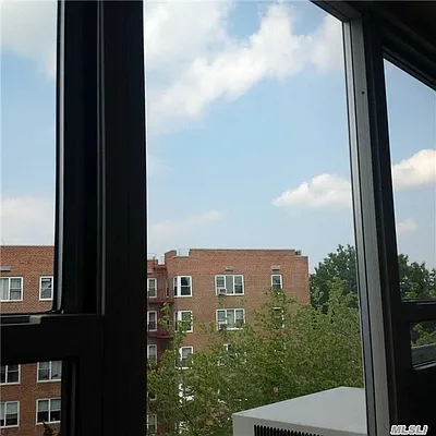 Sold by Douglas Elliman | media 35