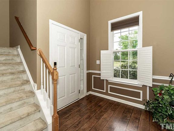 3rd image of 508 Oak Grove Pkwy