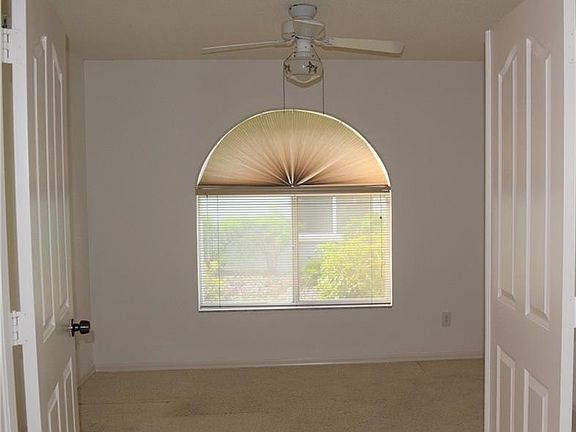 4th image of 905 New Waterford Dr #I-101
