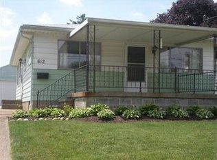 612 Woodstock Rd, Akron, OH 44312