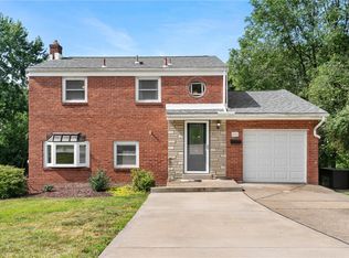 1668 Beryl Dr, Pittsburgh, PA 15227
