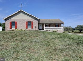1415 Brechbill Rd, Chambersburg, PA 17202