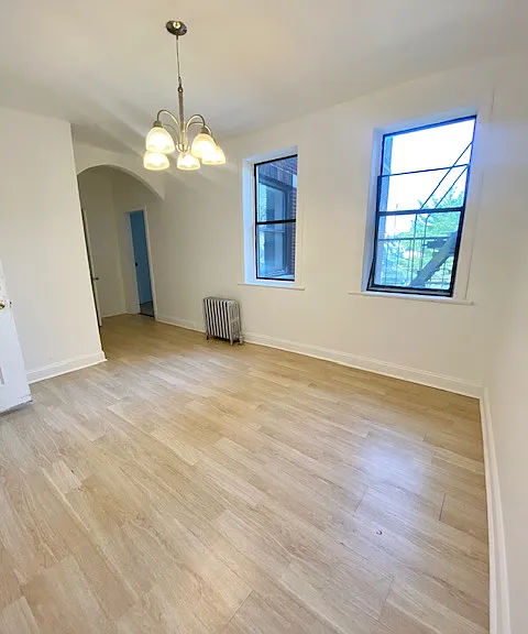 1025 N Broad St — Photo 15