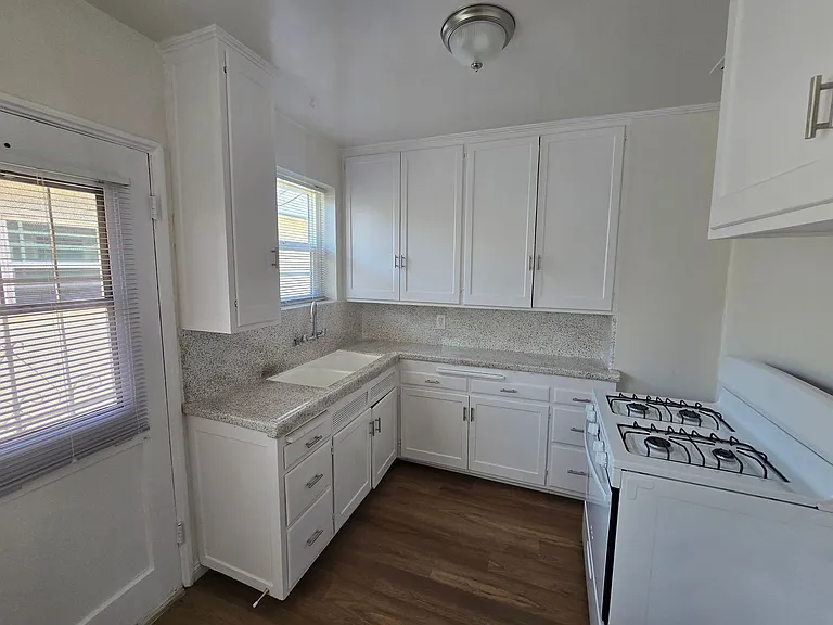 11632 Garden Grove Blvd #36 — Photo 8