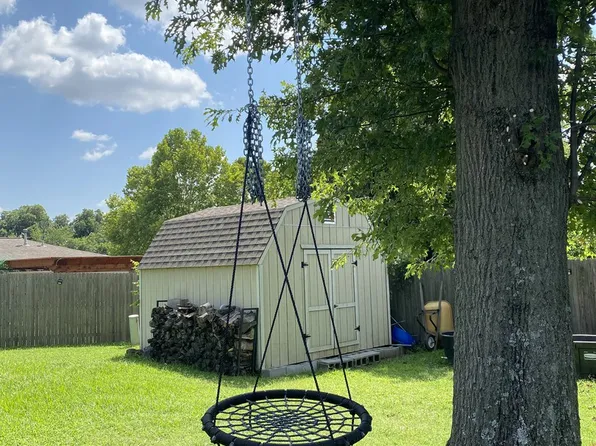 (undisclosed Address), Tulsa, OK 74106