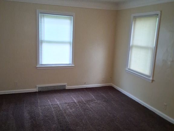 5th image of 9967 Saint Marys St