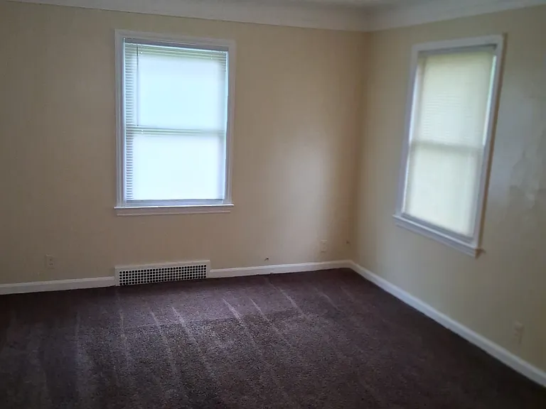 9967 Saint Marys St — Photo 5