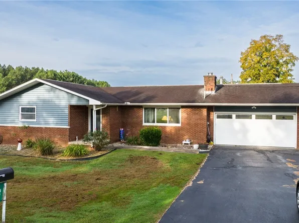 55 Lanham Ln, Davisville, WV 26142