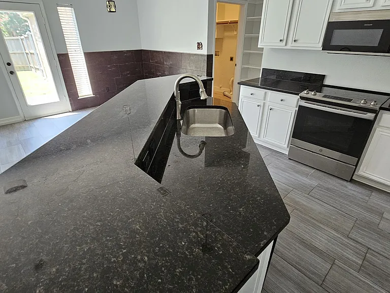 1518 Fallcreek Ct — Photo 15