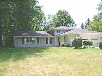 4th image of 26625 Chapel Hill Dr
