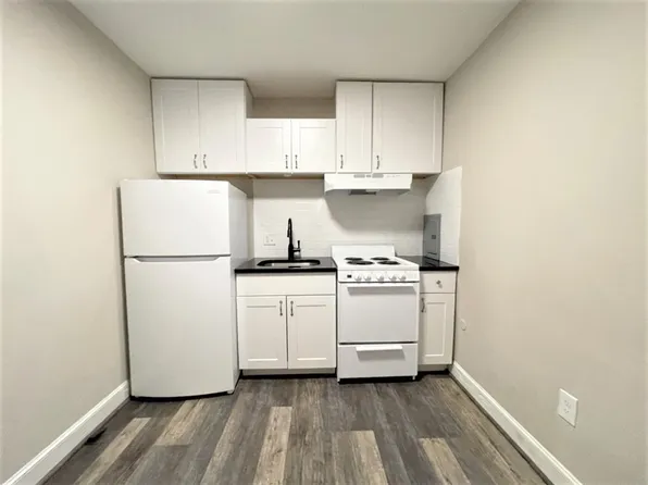 625 Main St, Reading, MA