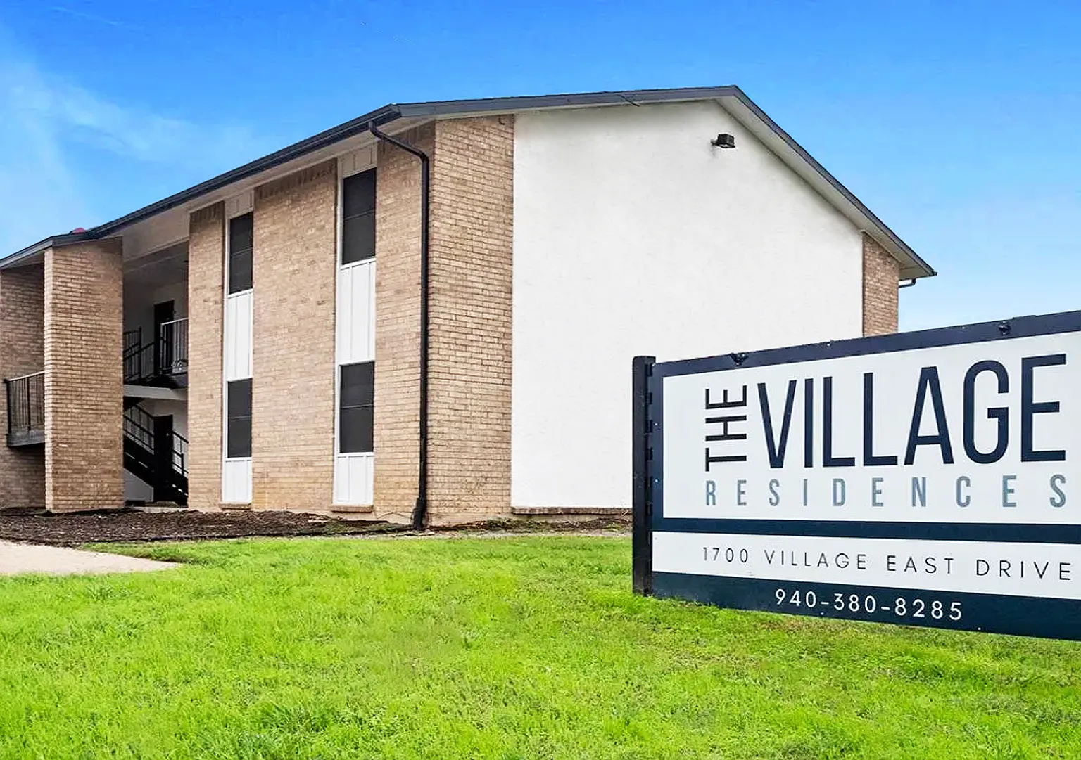 The Village Residences — Photo 1